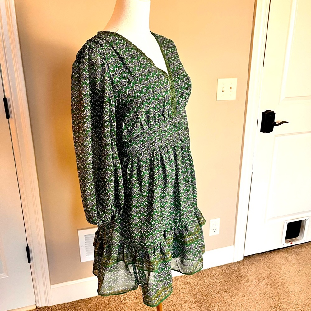 Max Studio Green print short ruffled dress